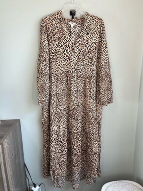 TERRA & SKY Leopard Print Tiered Maxi Dress